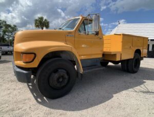 “1998 Ford F-800 mobile sandblasting truck with 5.9 Cummins engine being upgraded by Green Mountain Mobile Sandblasting and Powder Coating in Vermont”