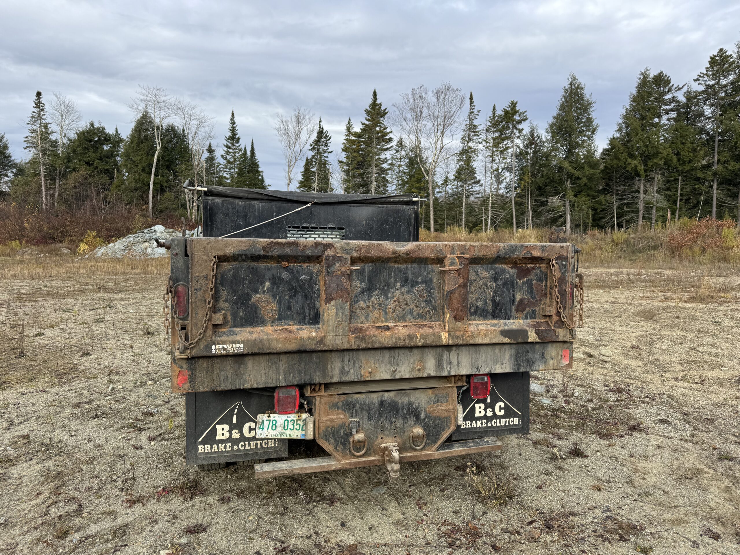 Dump Truck Bed Sandblasting – Pit Day 2025 in Eden Vermont Dump truck bed sandblasting during Pit Day 2025 by Green Mountain Mobile Sandblasting and Powder Coating