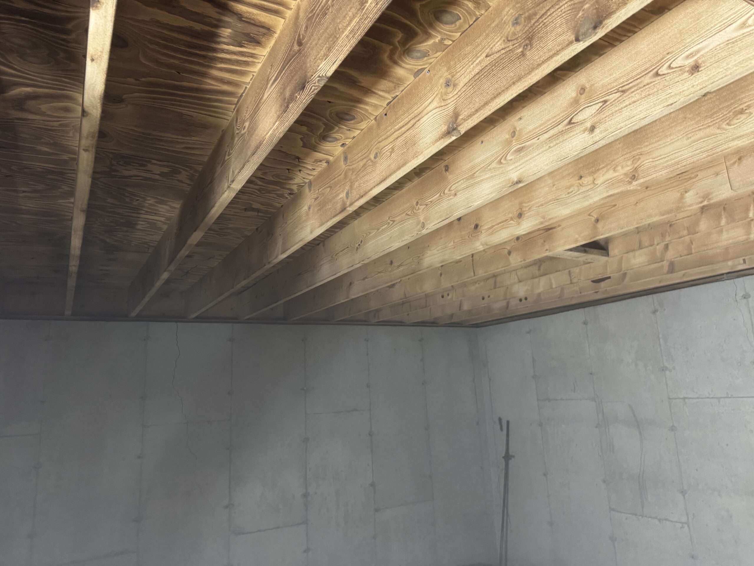 Fire Damage Restoration – Before & After Sandblasting Burned home before and after sandblasting restoration by Green Mountain Sandblasting and Powder Coating LLC for Phase Two Construction